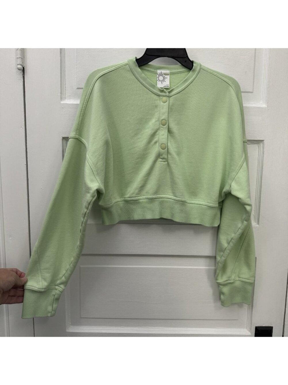OFFLINE by Aerie Womenβs S Green Cotton Cropped Snap Henley Sweatshirt
